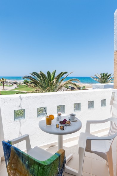 HOTEL-ANISSA-BEACH-CRETA-HERAKLION-AIR-TOUR-TRAVEL- 16